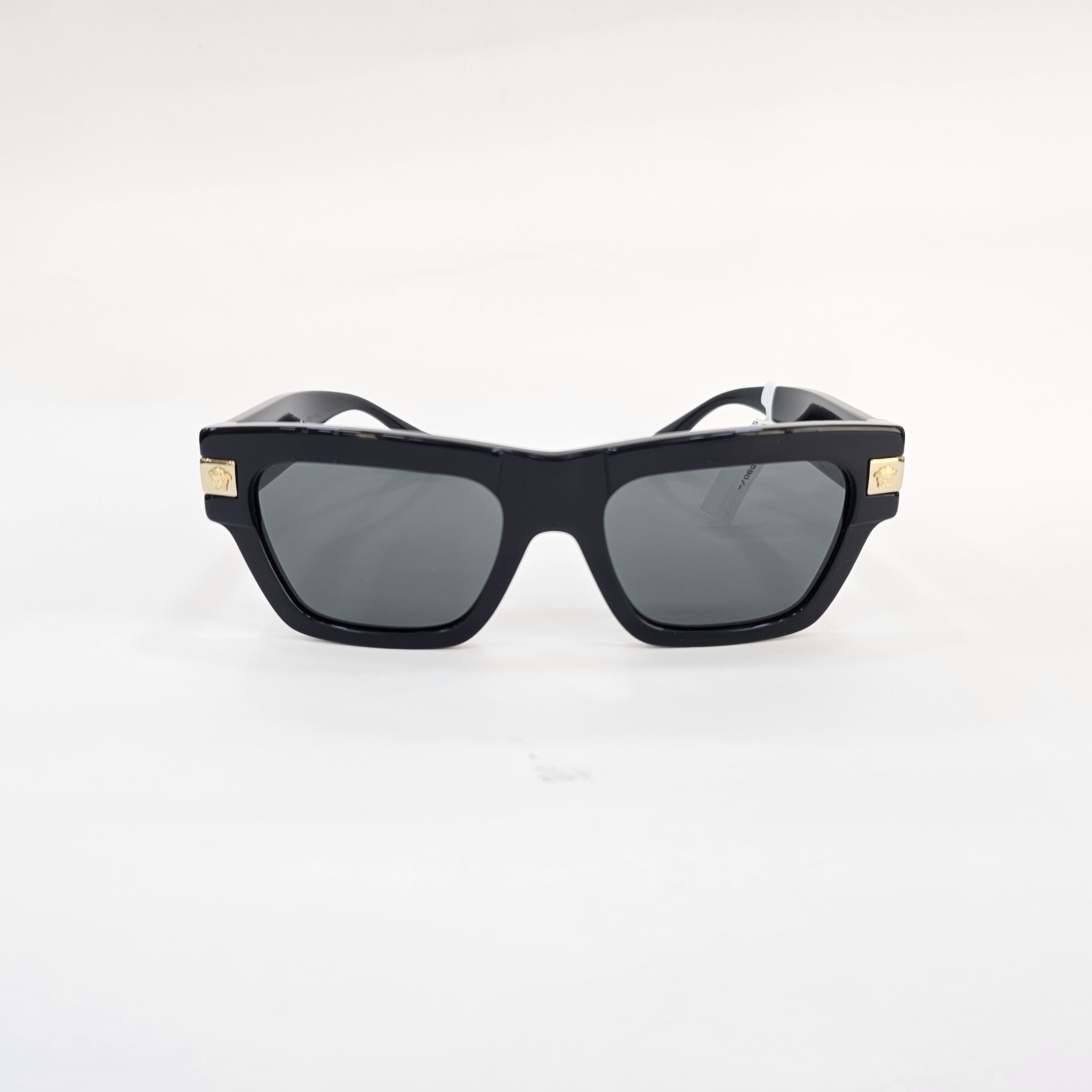 Om Optical