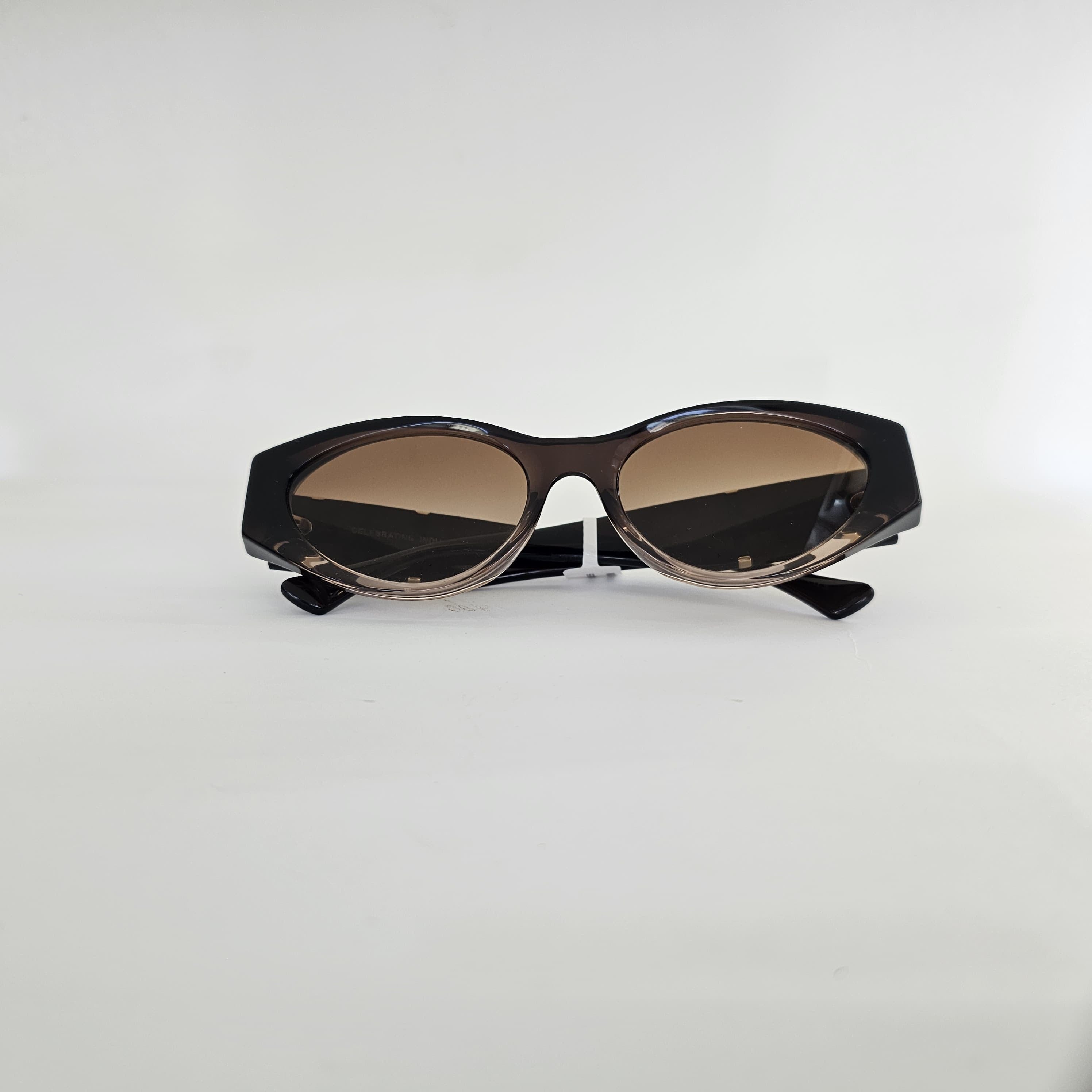 Om Optical