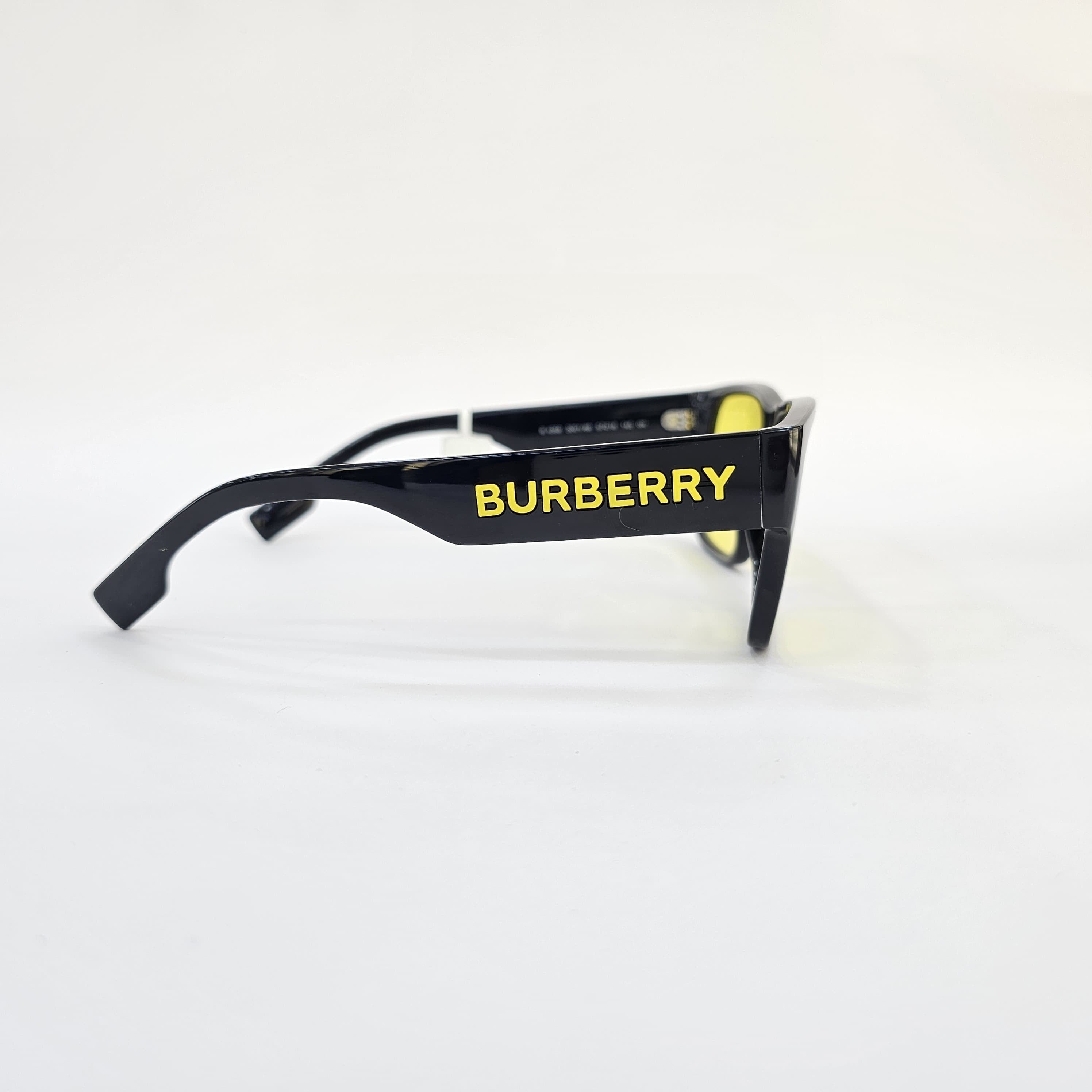 BURBERRY SUNGLASS