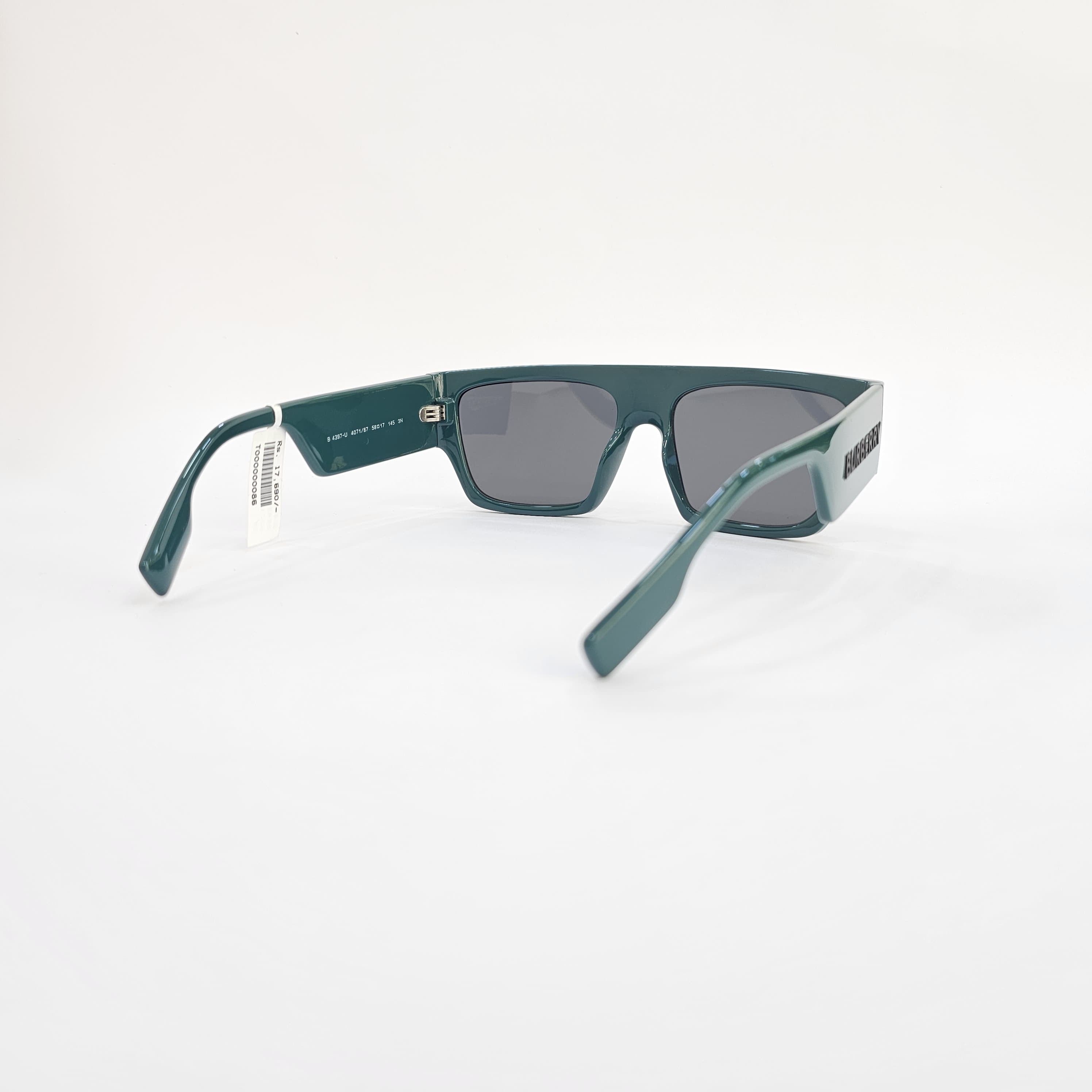 Om Optical