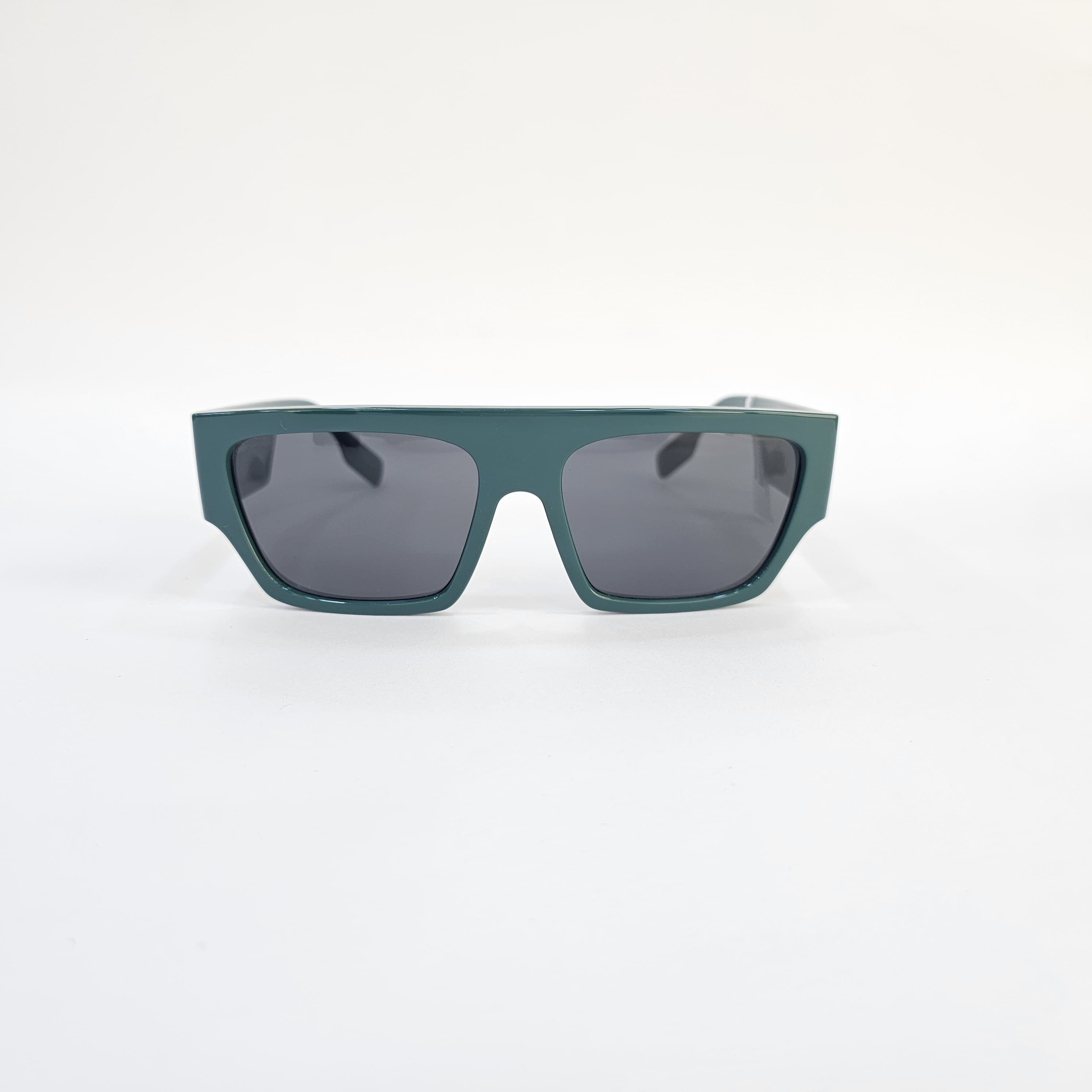 Om Optical
