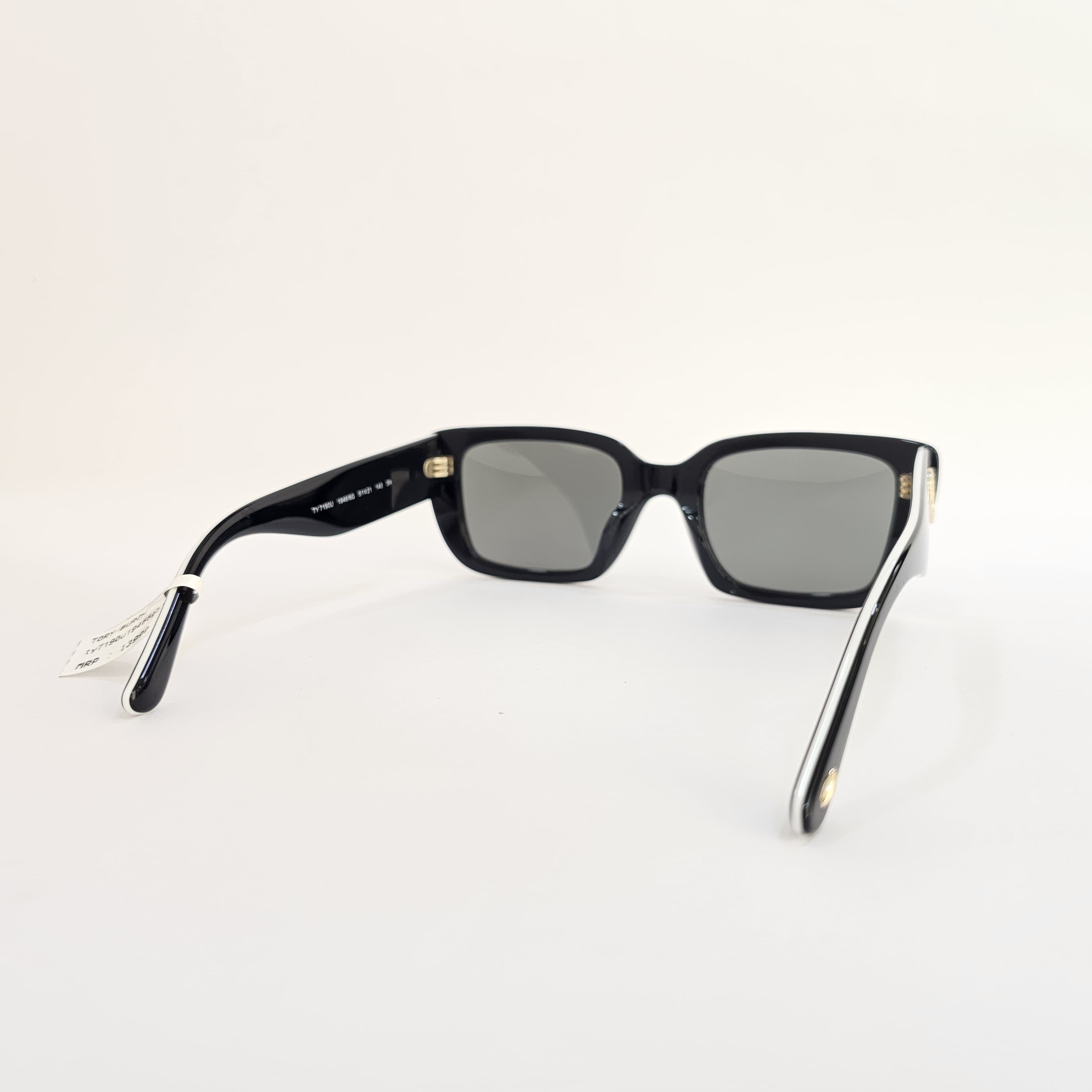 Om Optical