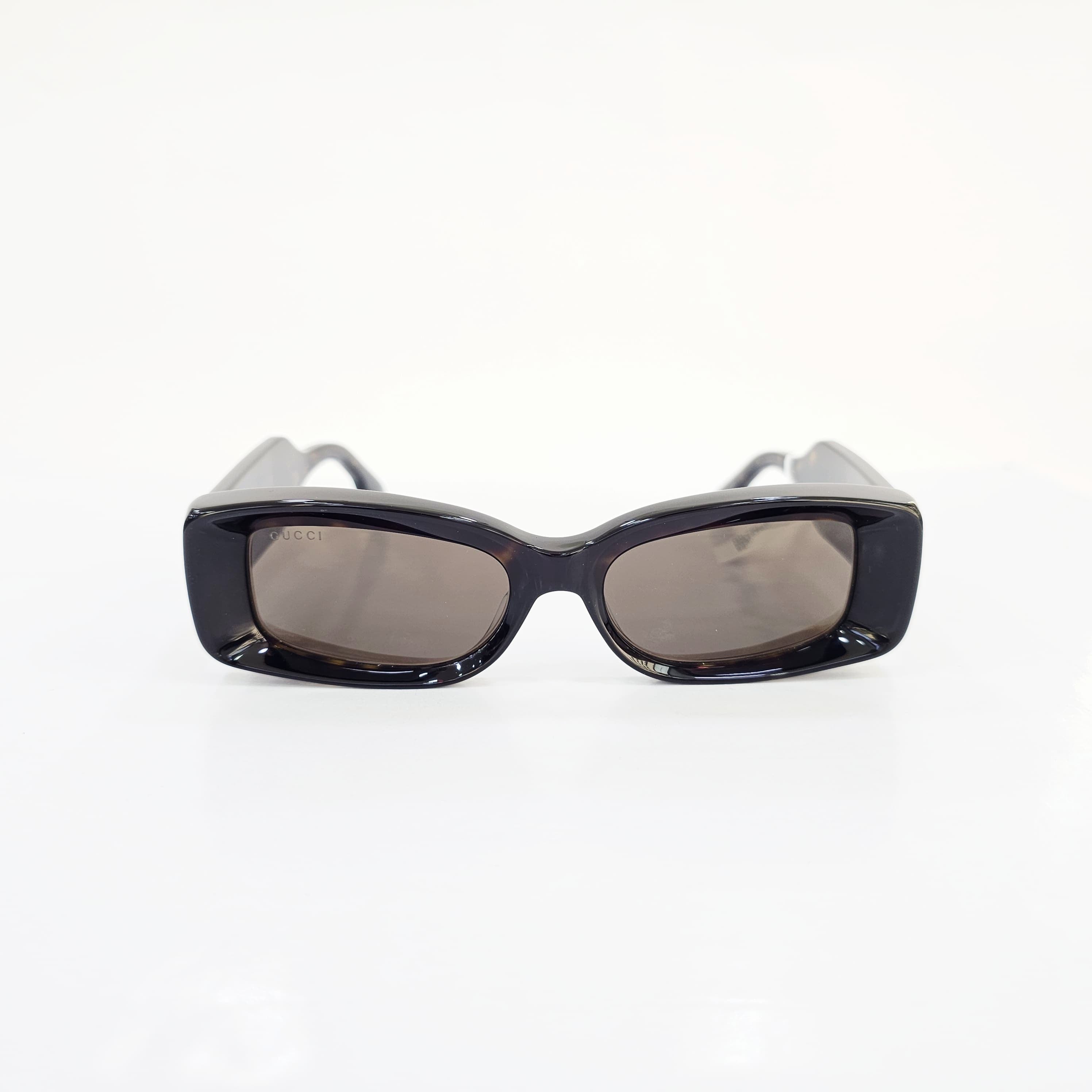 Om Optical
